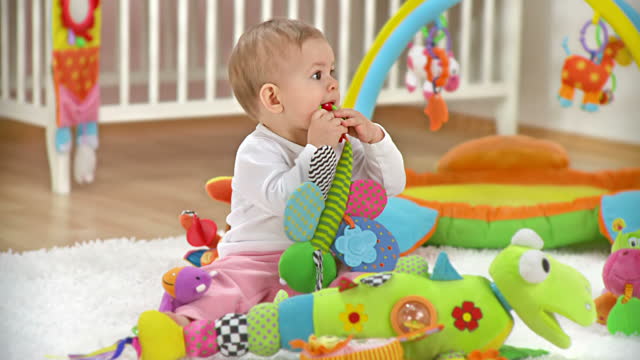 Smart Learning Activities for Your 6 Month Old Baby