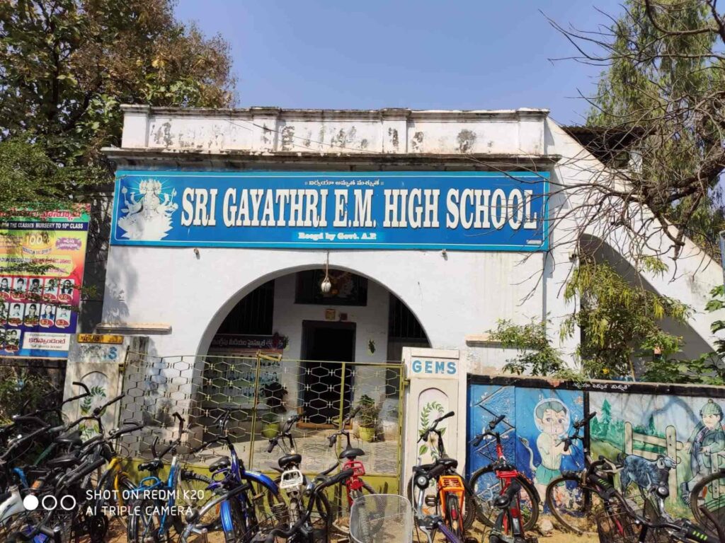 sri-gayathri-english-medium-school-anantapur-ho-anantapur-schools-1pwuf0jewk-1.jpg